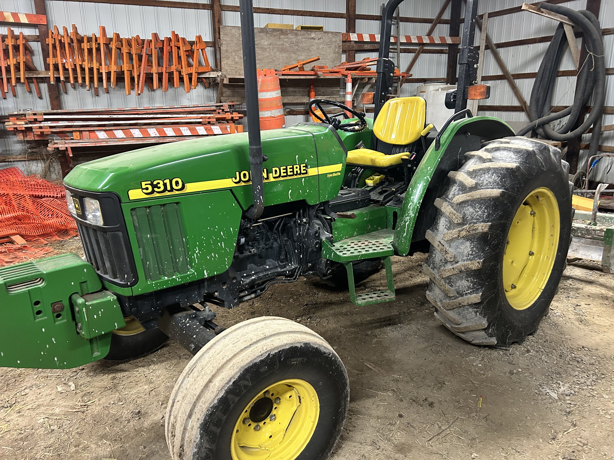 2001 John Deere 5310 Image 1