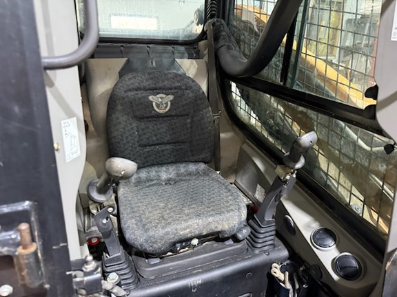 Photo of 2021 Case TV450B