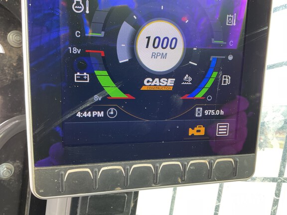 Photo of 2021 Case TV450B