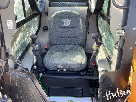 Photo of 2021 Case TV450B