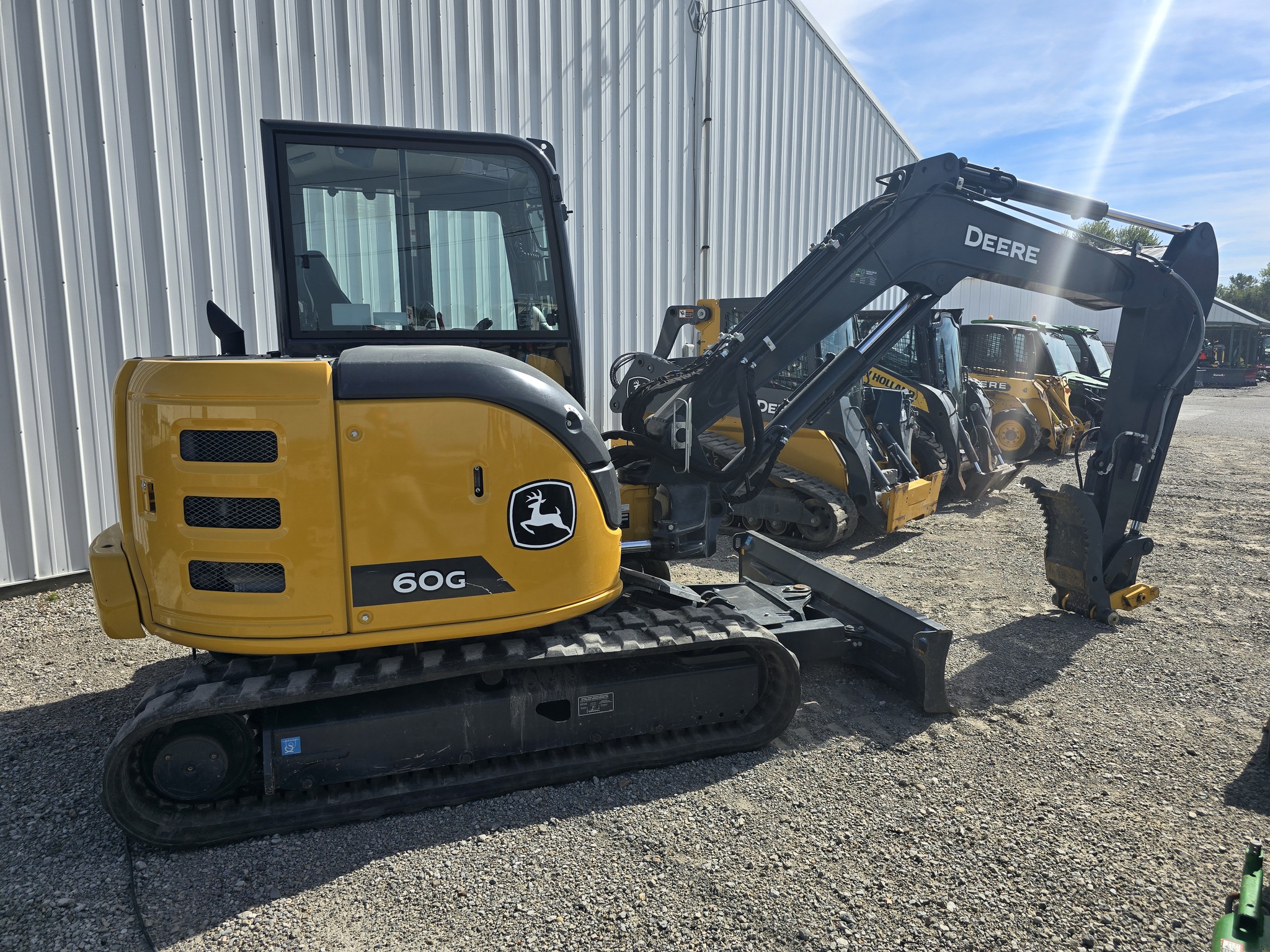 2023 John Deere 60G Image 5