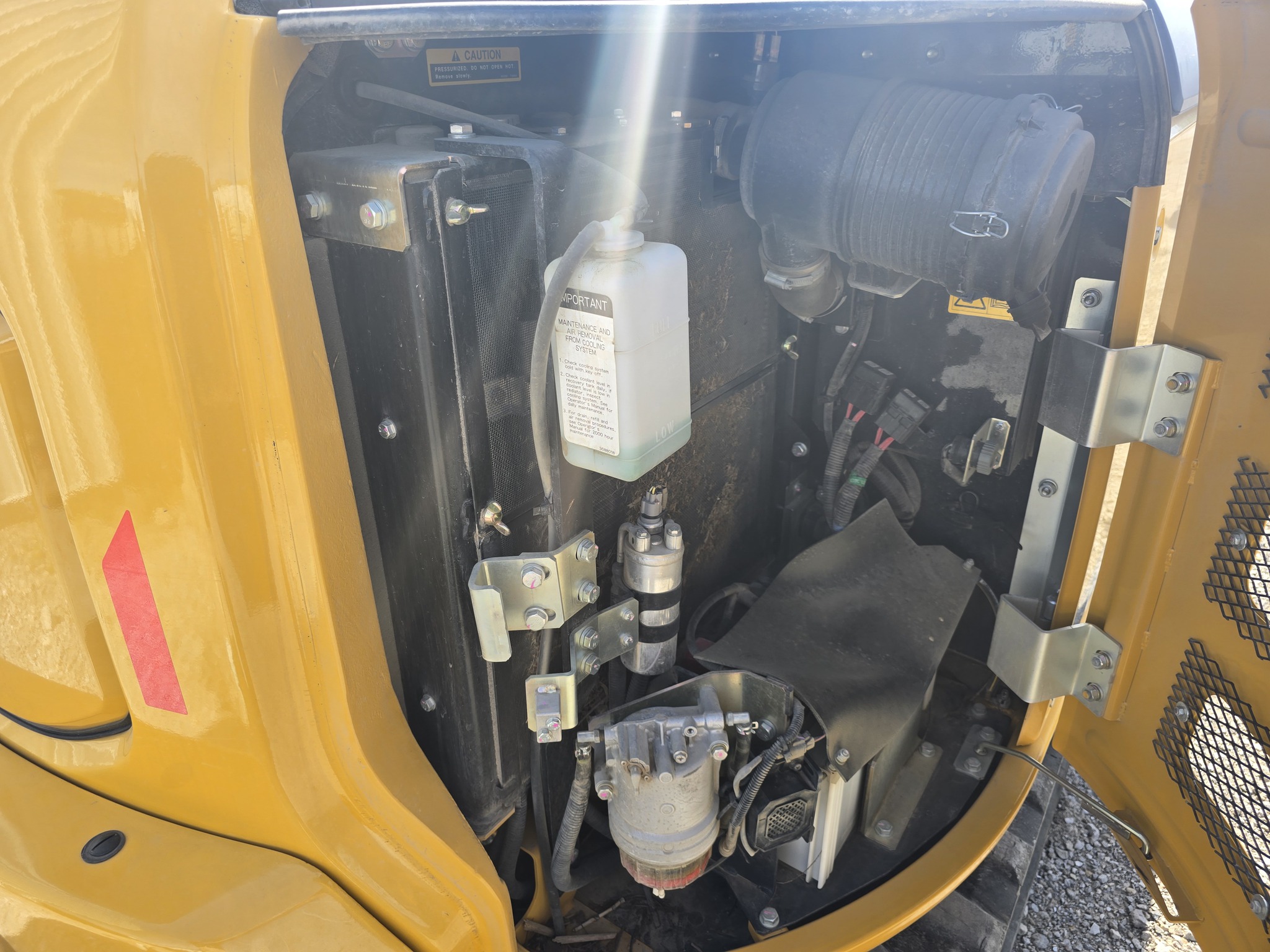 2023 John Deere 60G Image 18