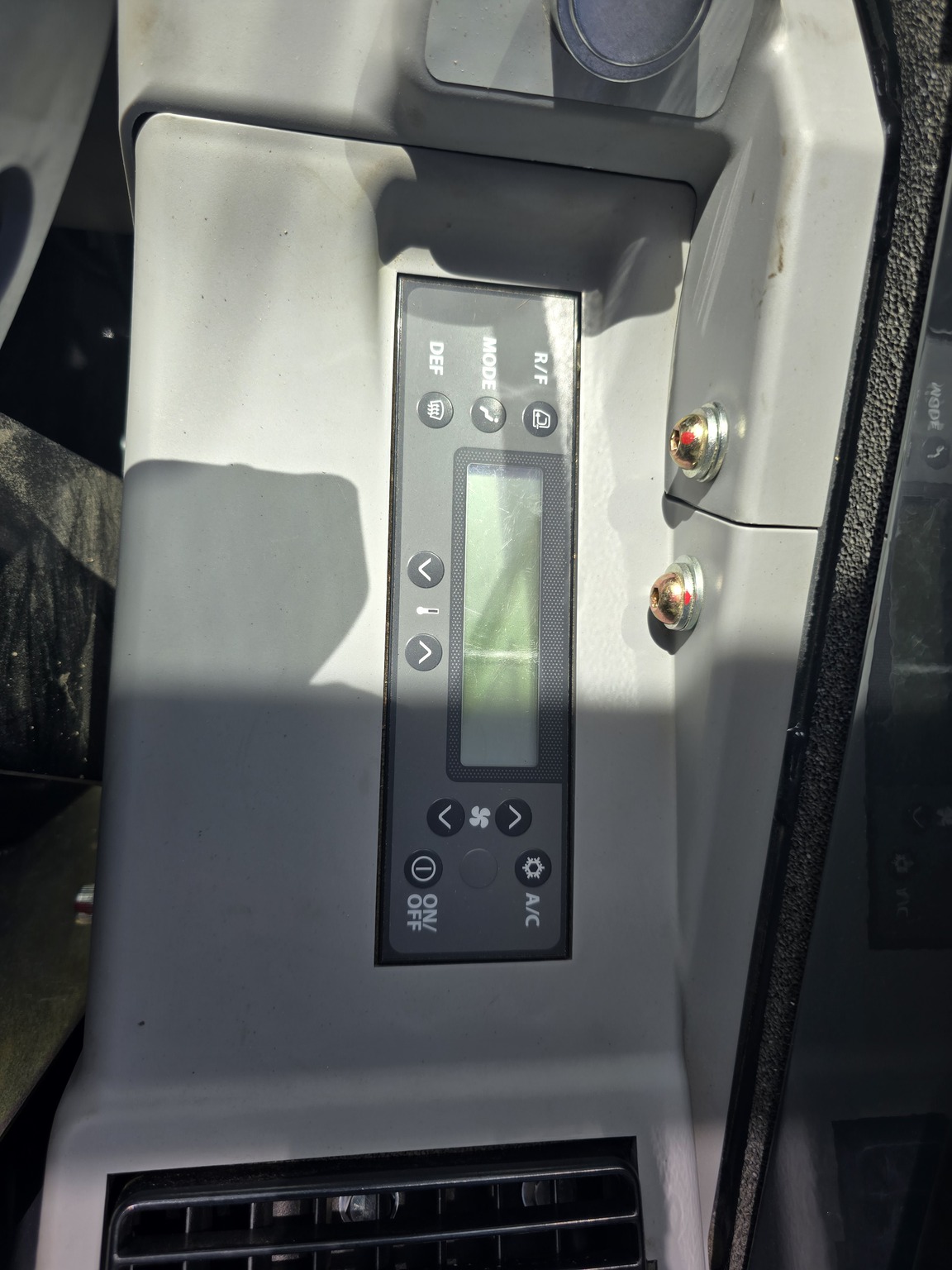 2023 John Deere 60G Image 24