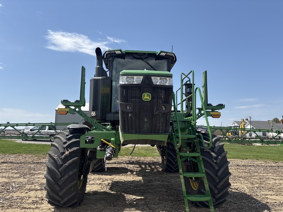 Used 2025 John Deere 410R Self Propelled Sprayers at Koenig Equipment in Urbana, OH - Photo4