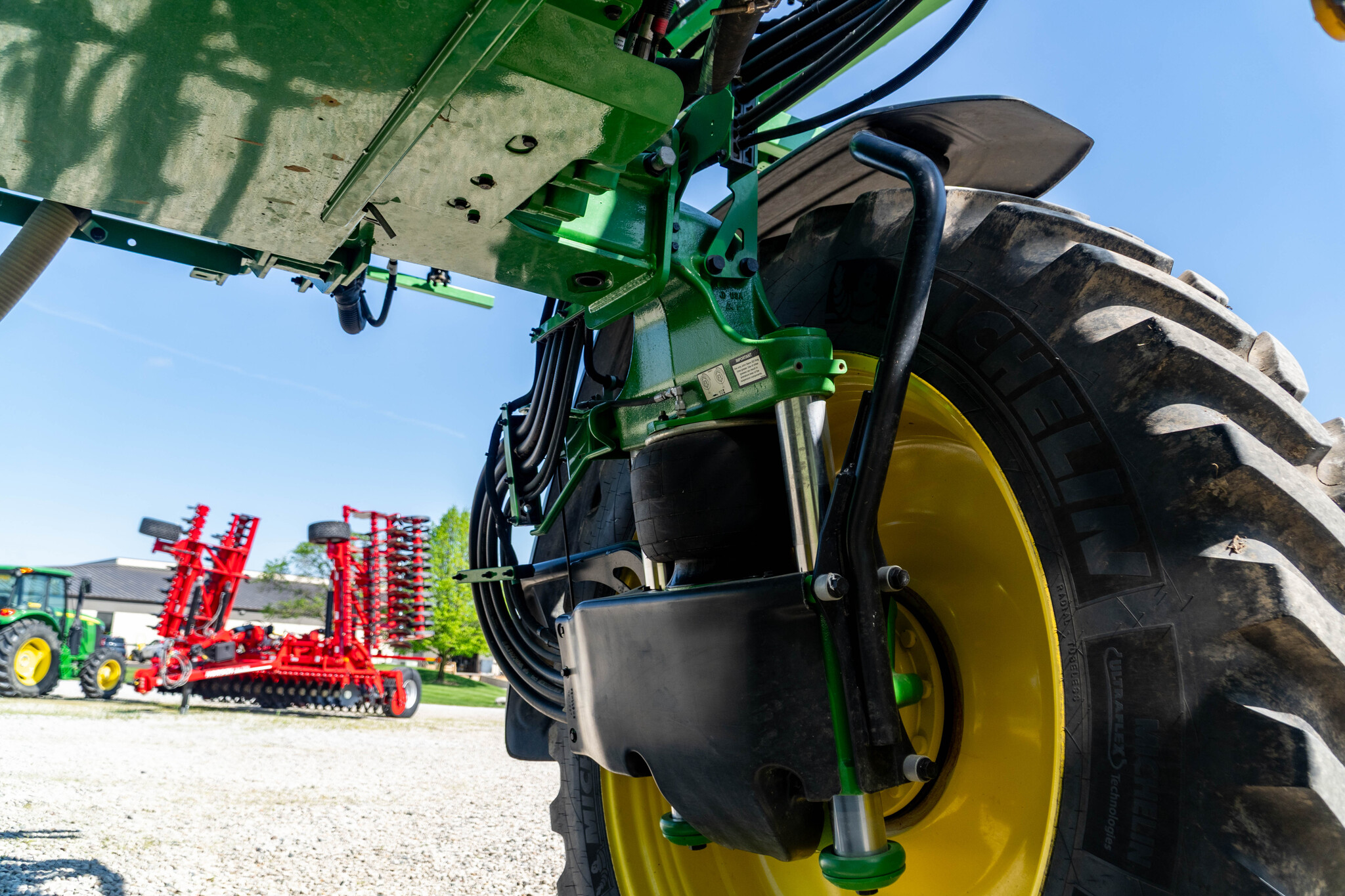 Used 2025 John Deere 410R Self Propelled Sprayers at Koenig Equipment in Urbana, OH - PhotoXL14