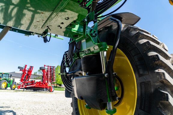 Used 2025 John Deere 410R Self Propelled Sprayers at Koenig Equipment in Urbana, OH - Photo14