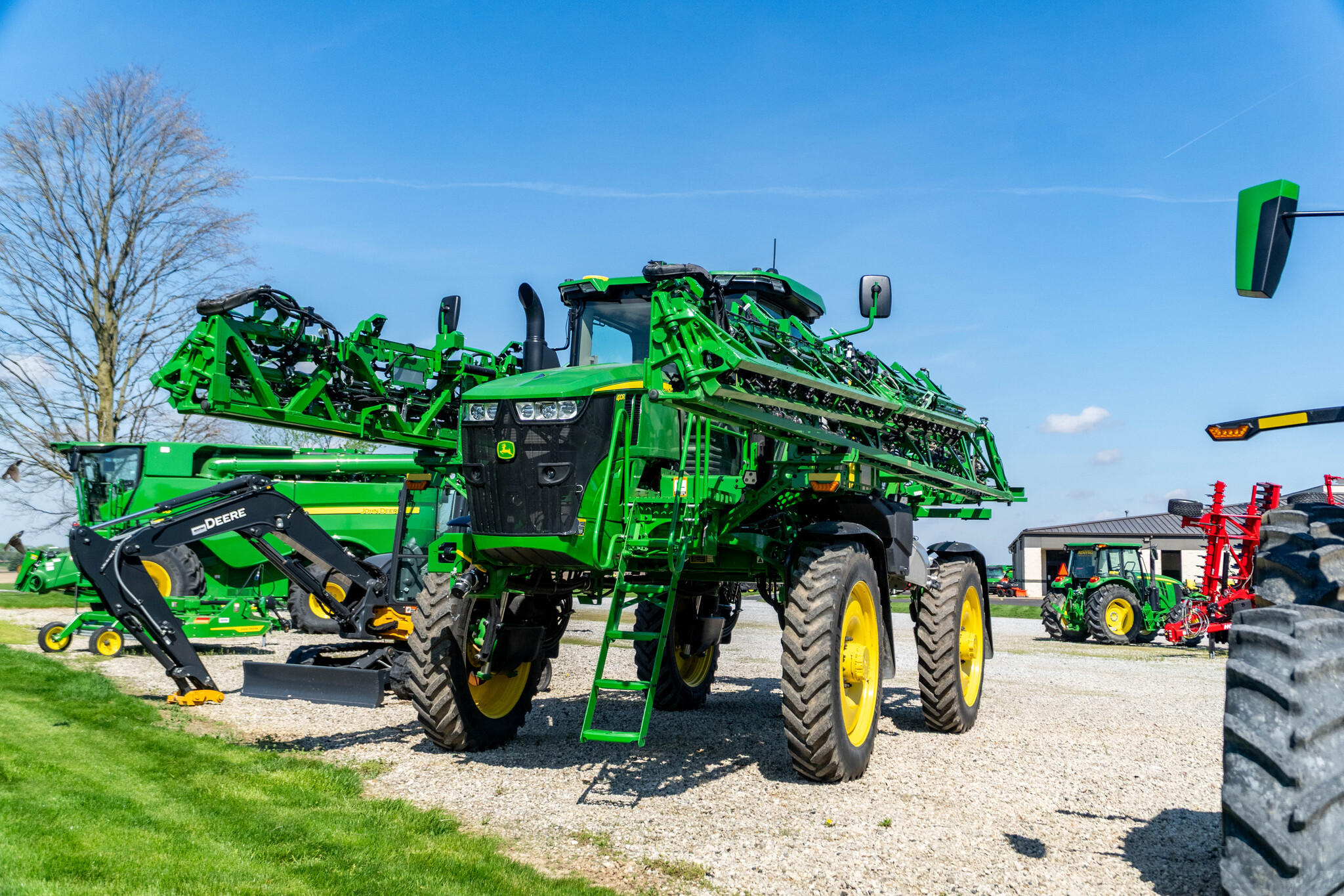 Used 2025 John Deere 410R Self Propelled Sprayers at Koenig Equipment in Urbana, OH - PhotoXL0