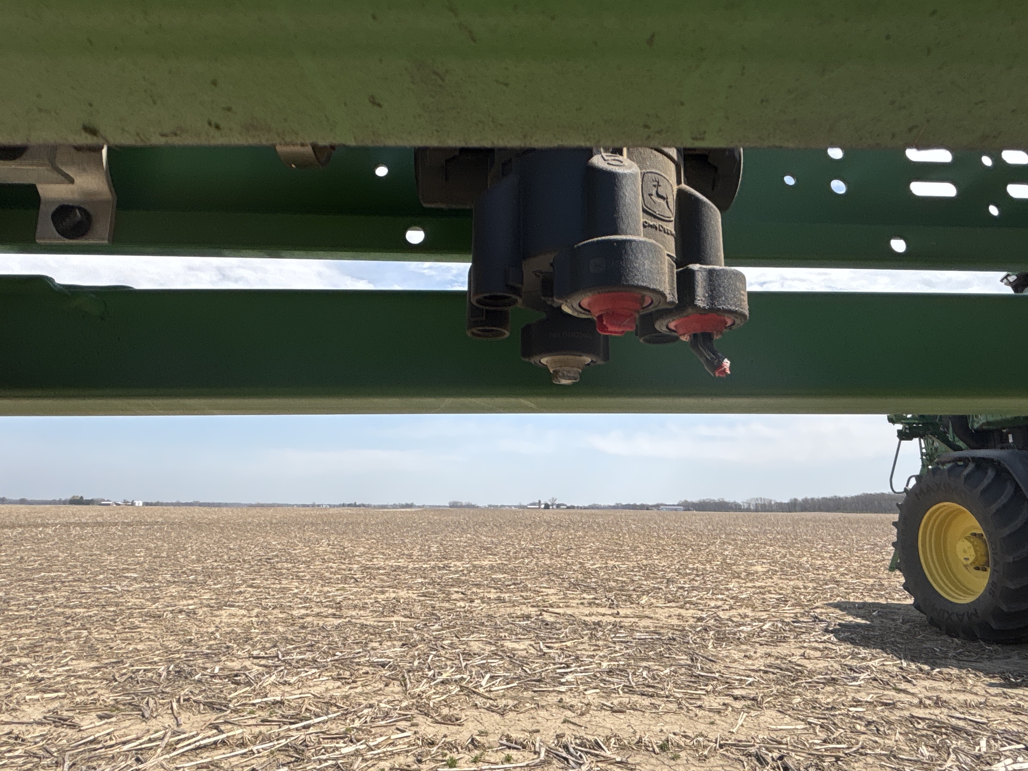 Used 2025 John Deere 410R Self Propelled Sprayers at Koenig Equipment in Urbana, OH - PhotoXL33