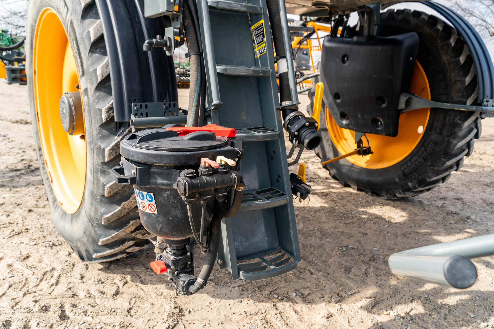 Used 2022 Hagie STS12 Self Propelled Sprayers at Koenig Equipment in Greensburg, IN - PhotoXL16