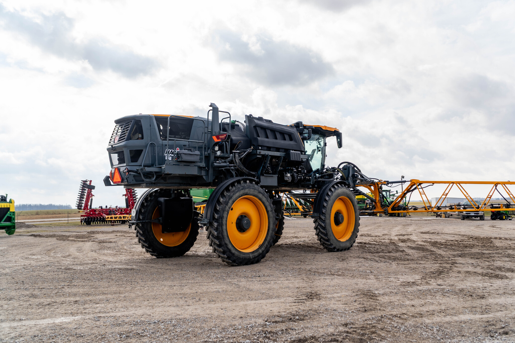 Used 2022 Hagie STS12 Self Propelled Sprayers at Koenig Equipment in Greensburg, IN - PhotoXL5