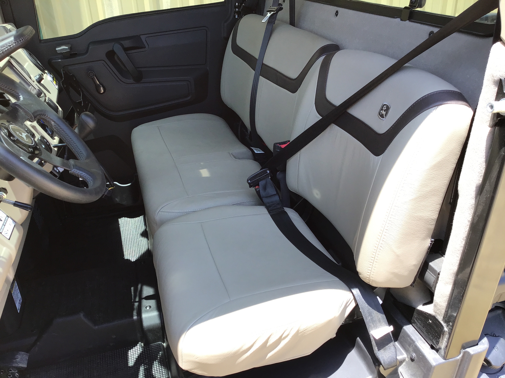 2024 John Deere XUV 835R SIGNATURE Image 13