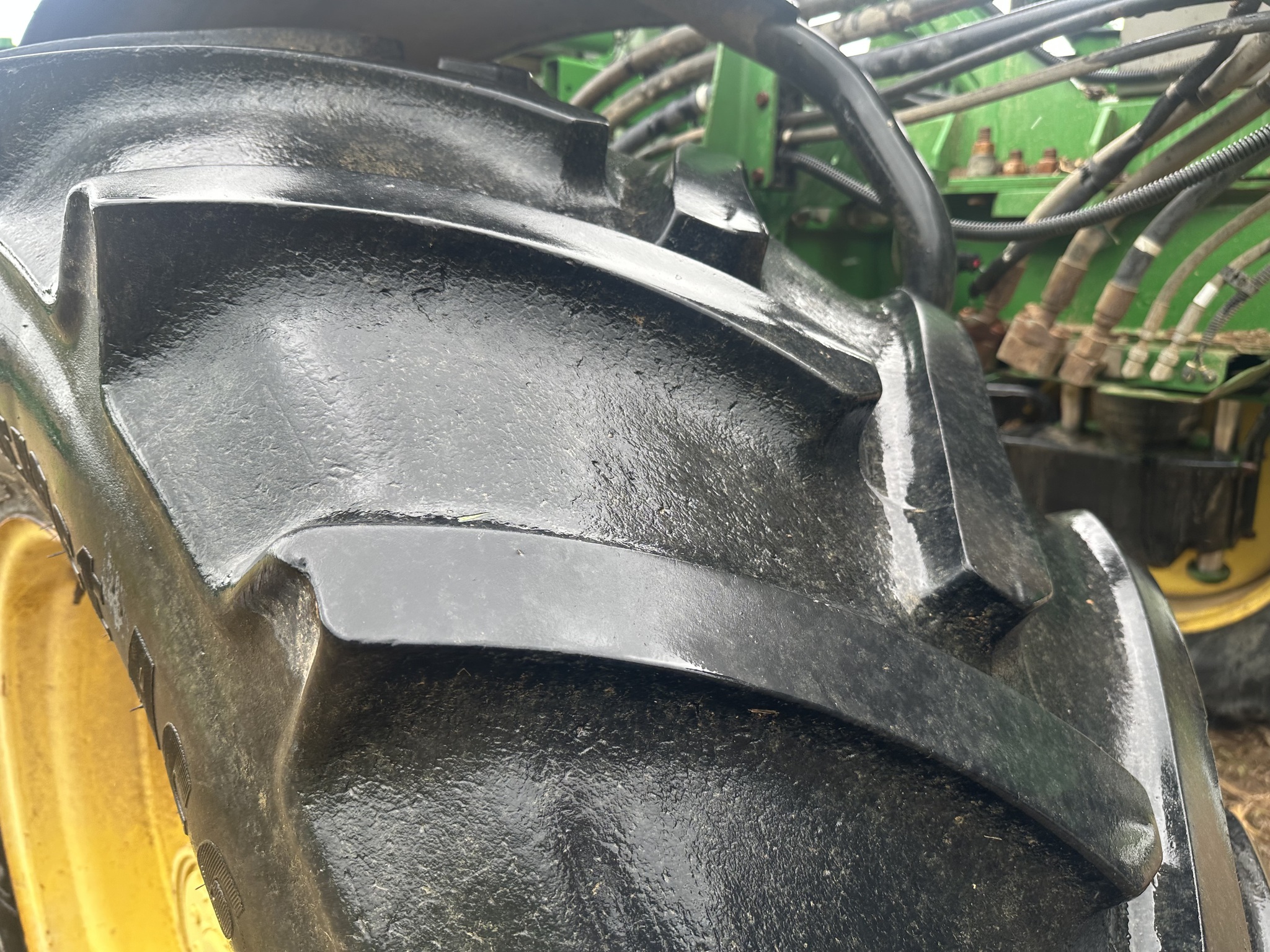 2014 John Deere R4038 Image 13