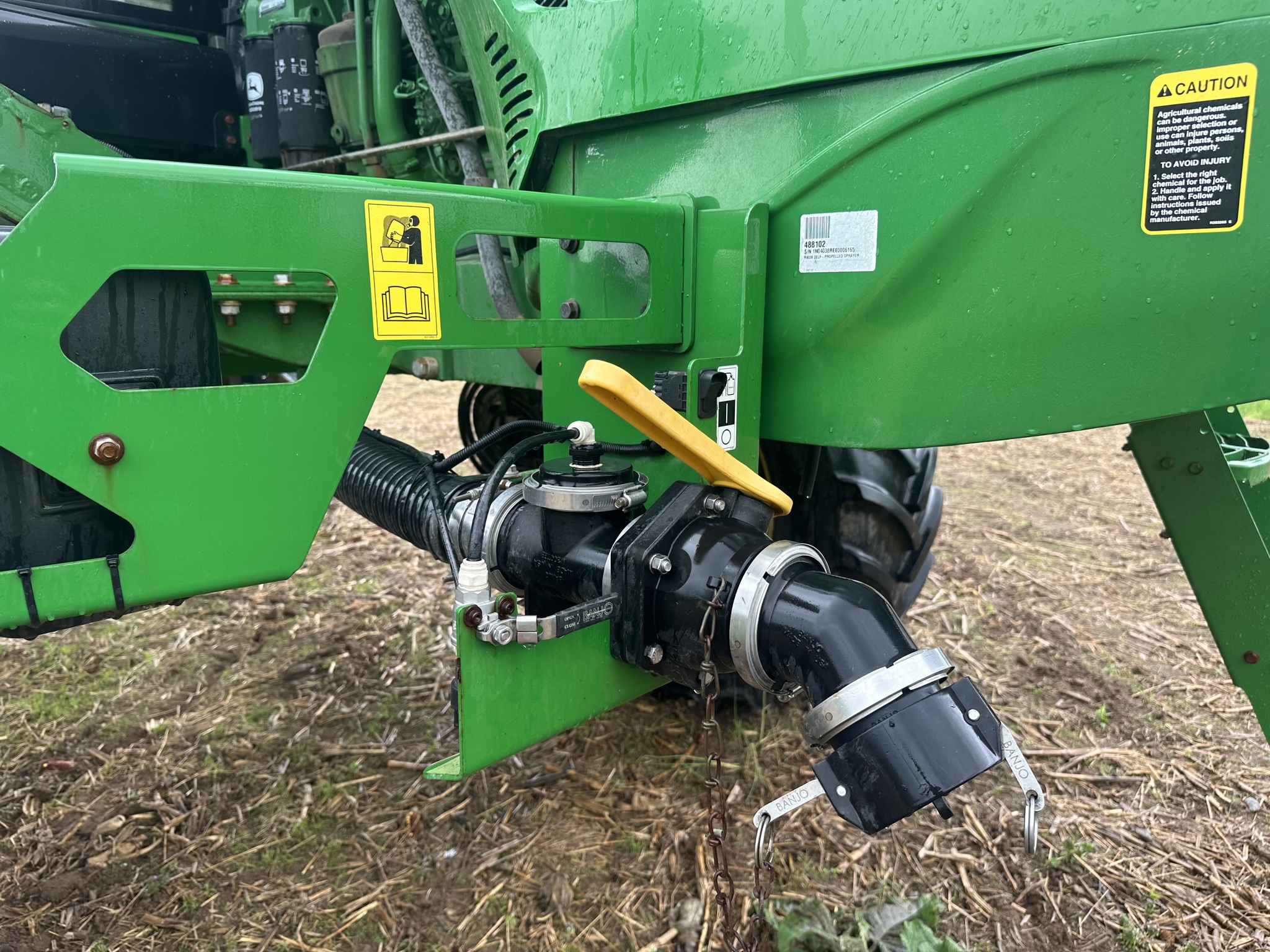2014 John Deere R4038 Image 18