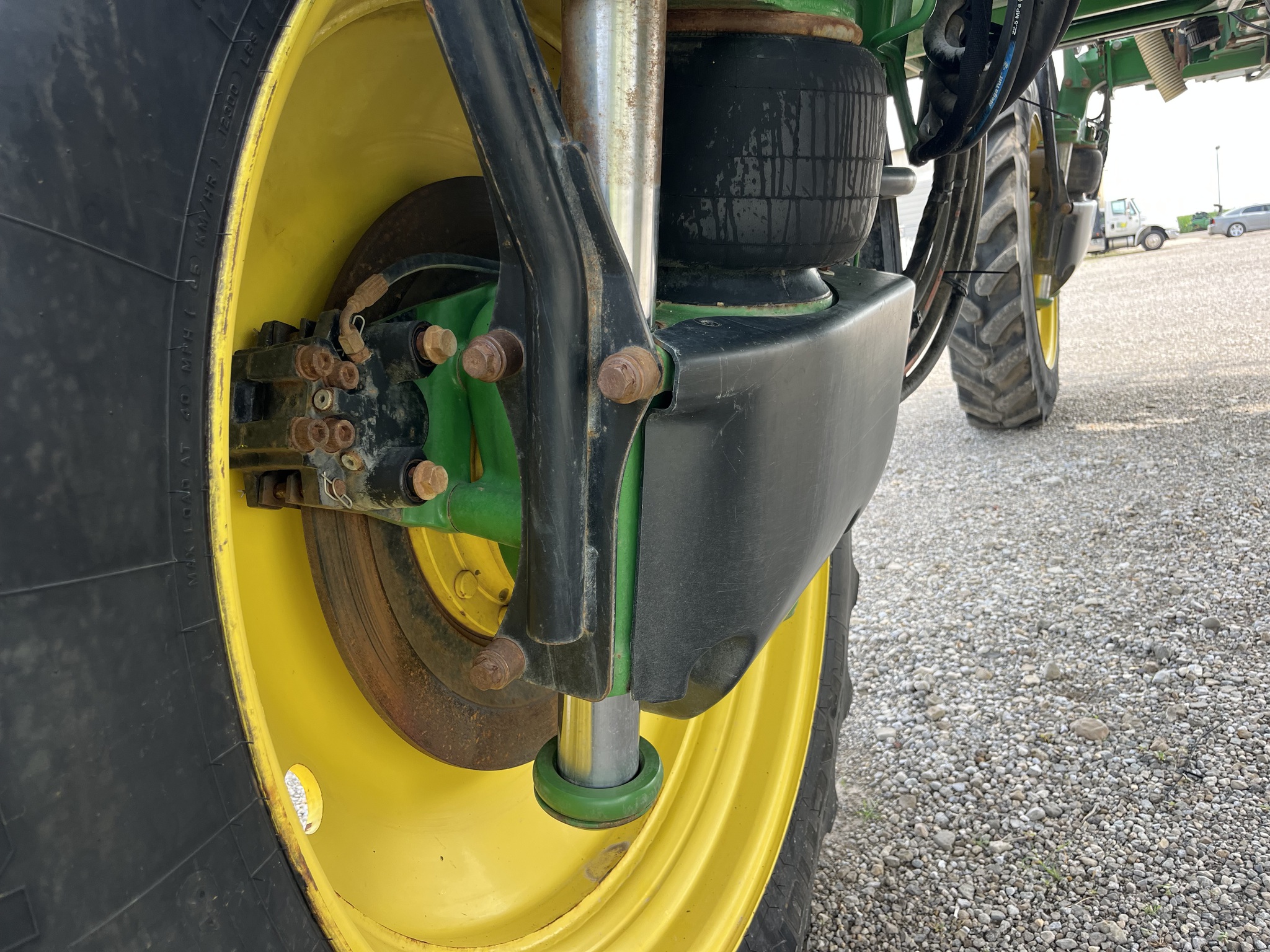 2014 John Deere R4038 Image 30