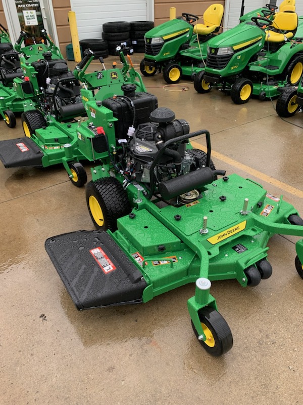 John Deere W48R Image 4
