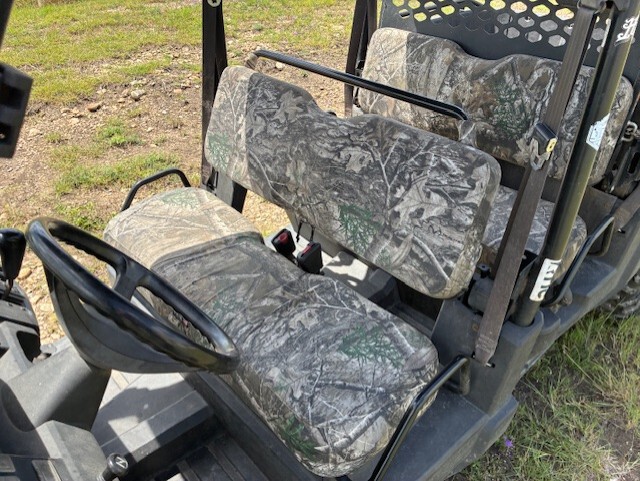 2011 John Deere XUV 550 CAMO Image 8