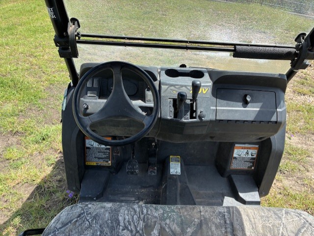 2011 John Deere XUV 550 CAMO Image 9