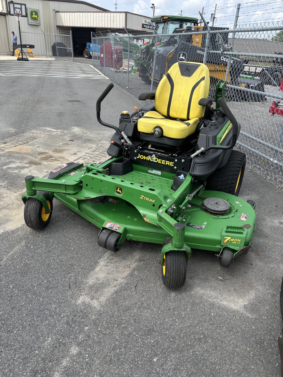 2021 John Deere Z950M Image 1