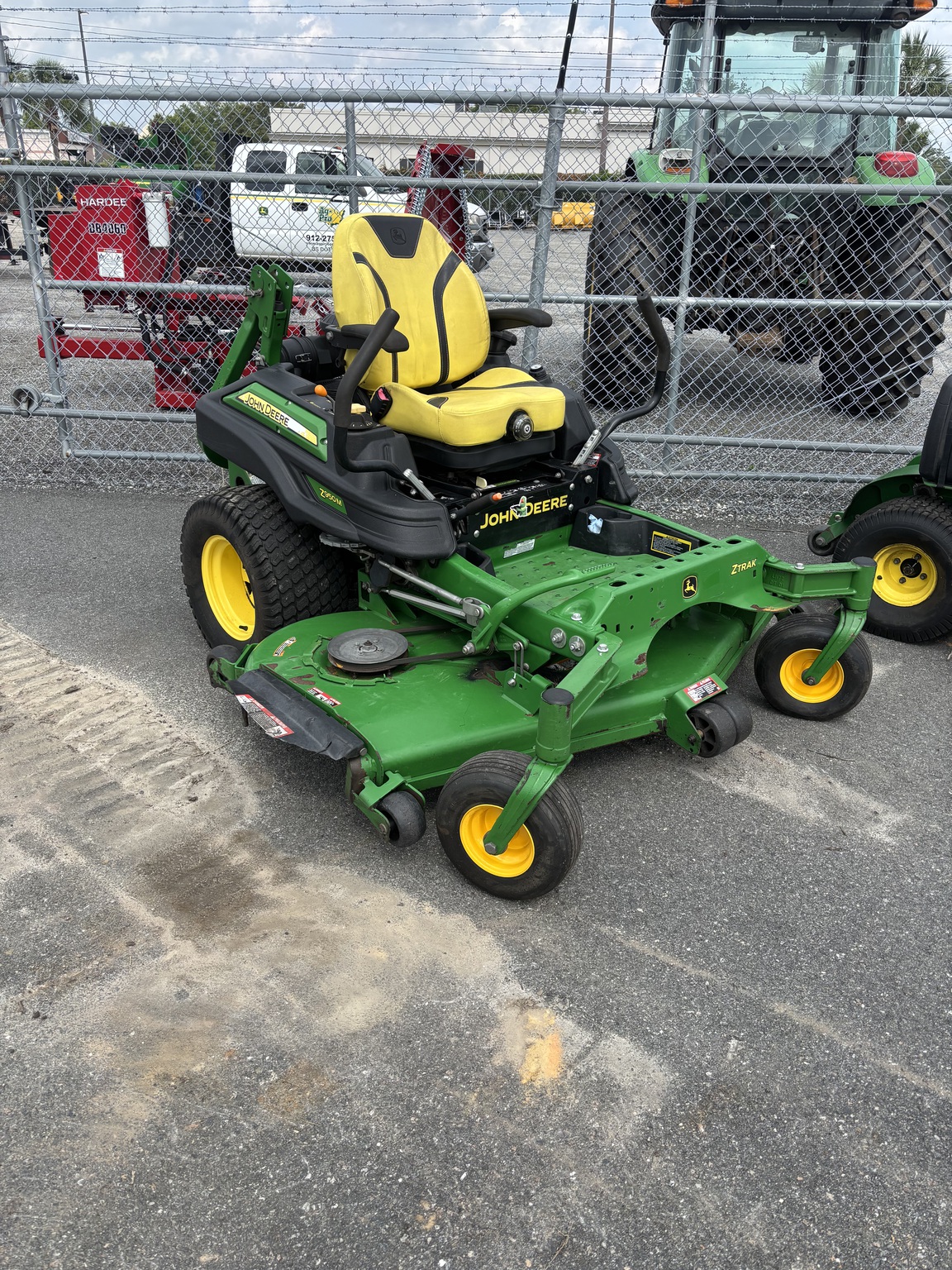 2021 John Deere Z950M Image 3