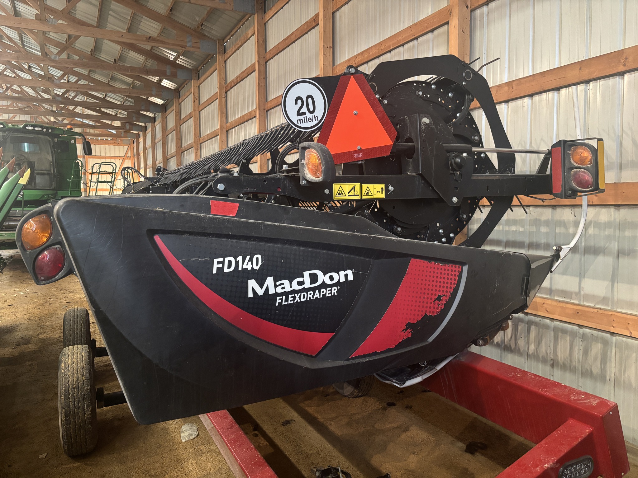 2022 MacDon FD140 Image 1