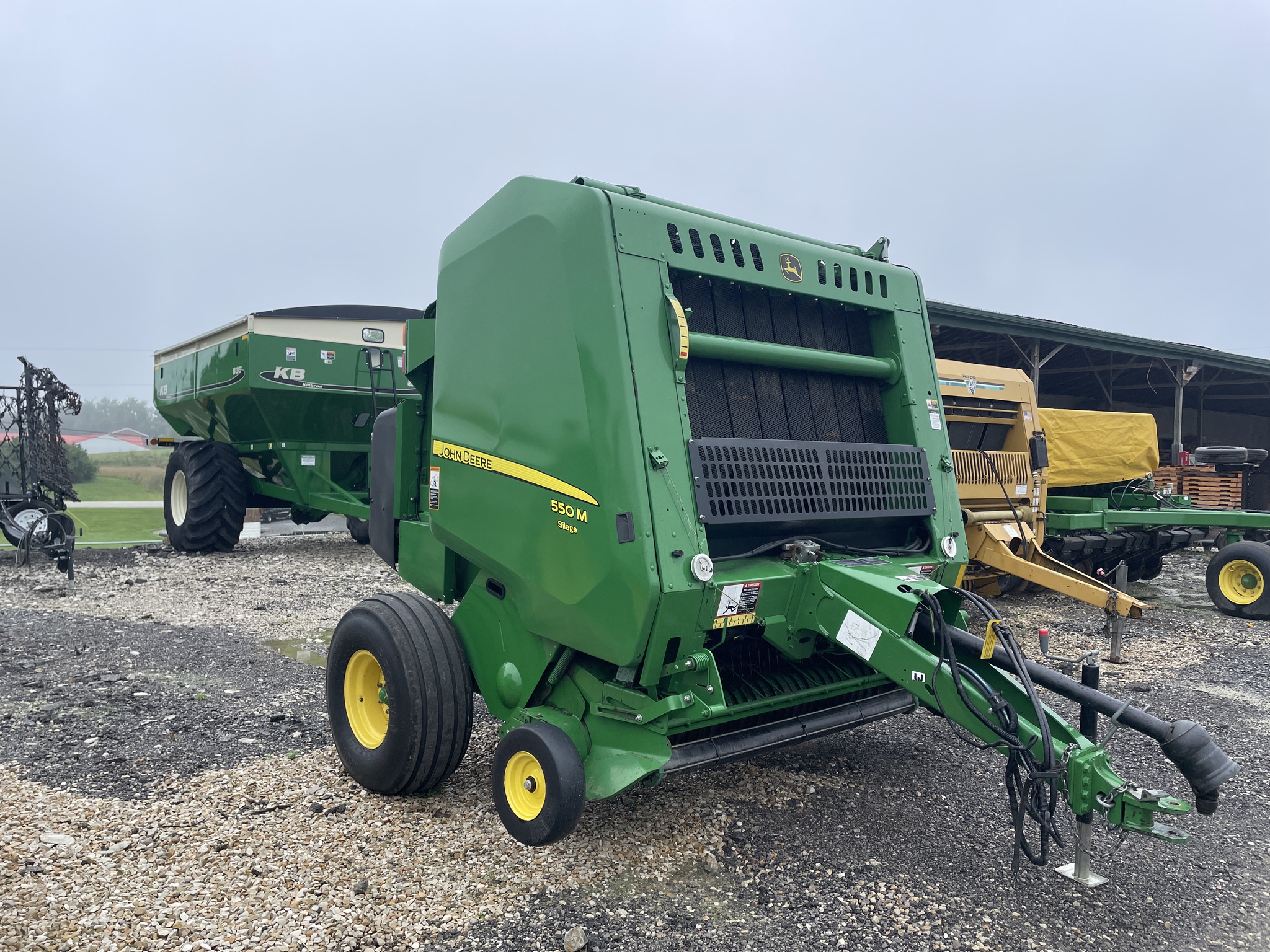 2019 John Deere 550M Image 4