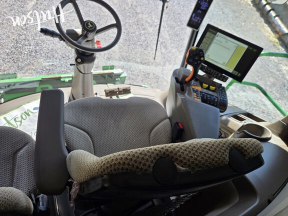 Photo of 2024 John Deere S780