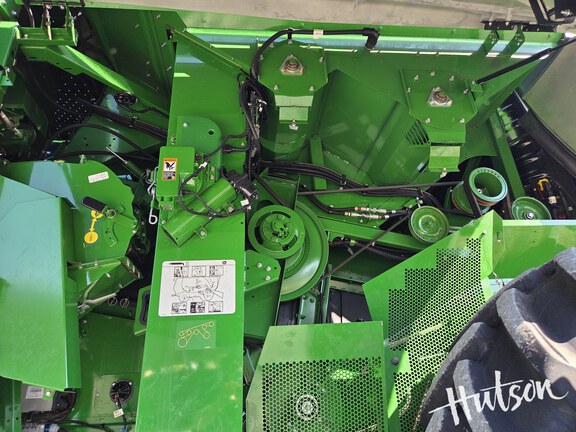 Photo of 2024 John Deere S780
