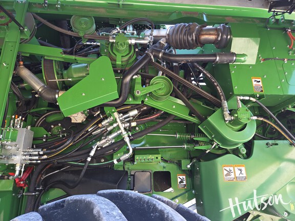 Photo of 2024 John Deere S780