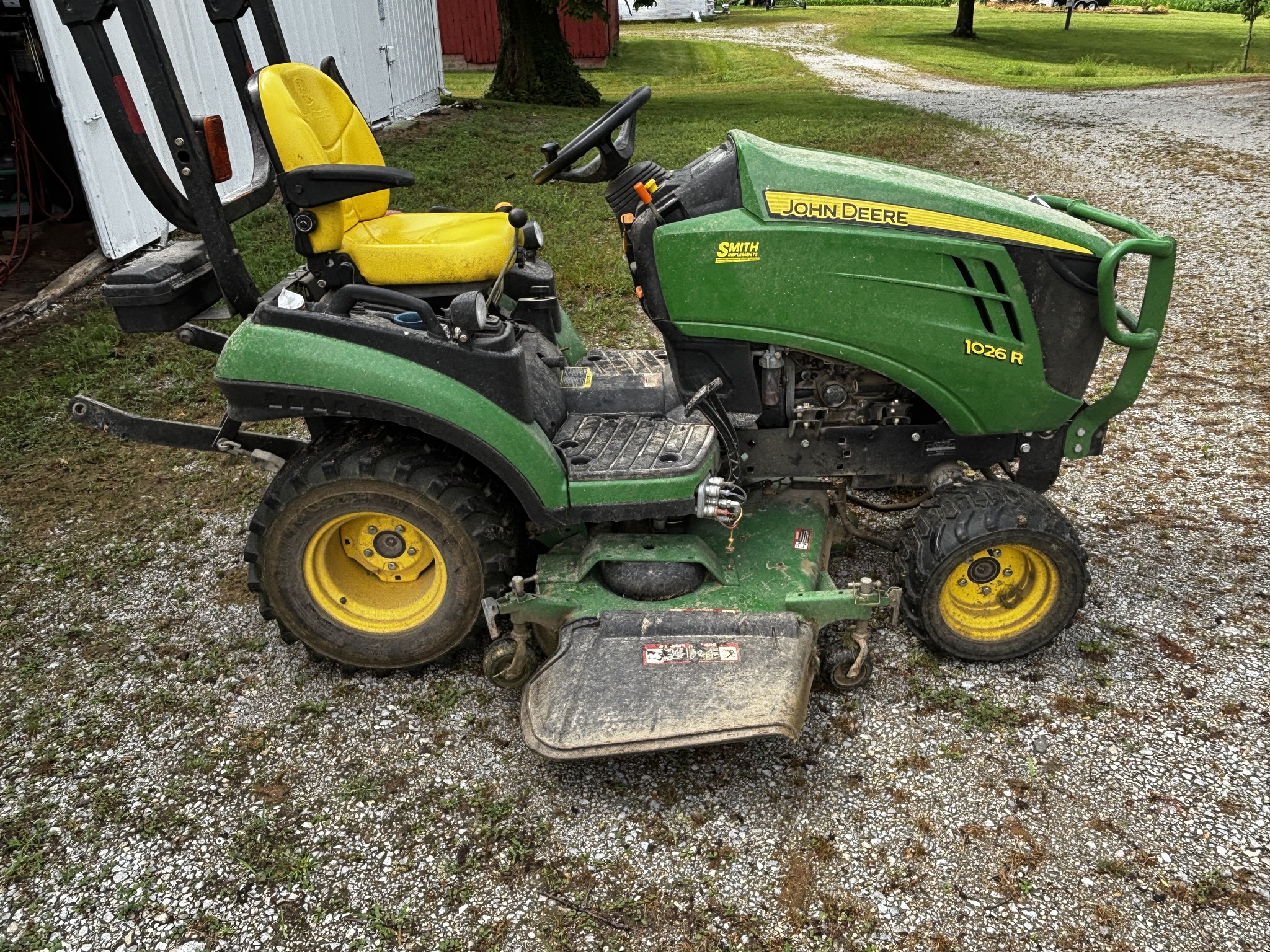 Used 2011 John Deere 1026R Compact Utility Tractors at Koenig Equipment in Richmond, IN - PhotoXL1