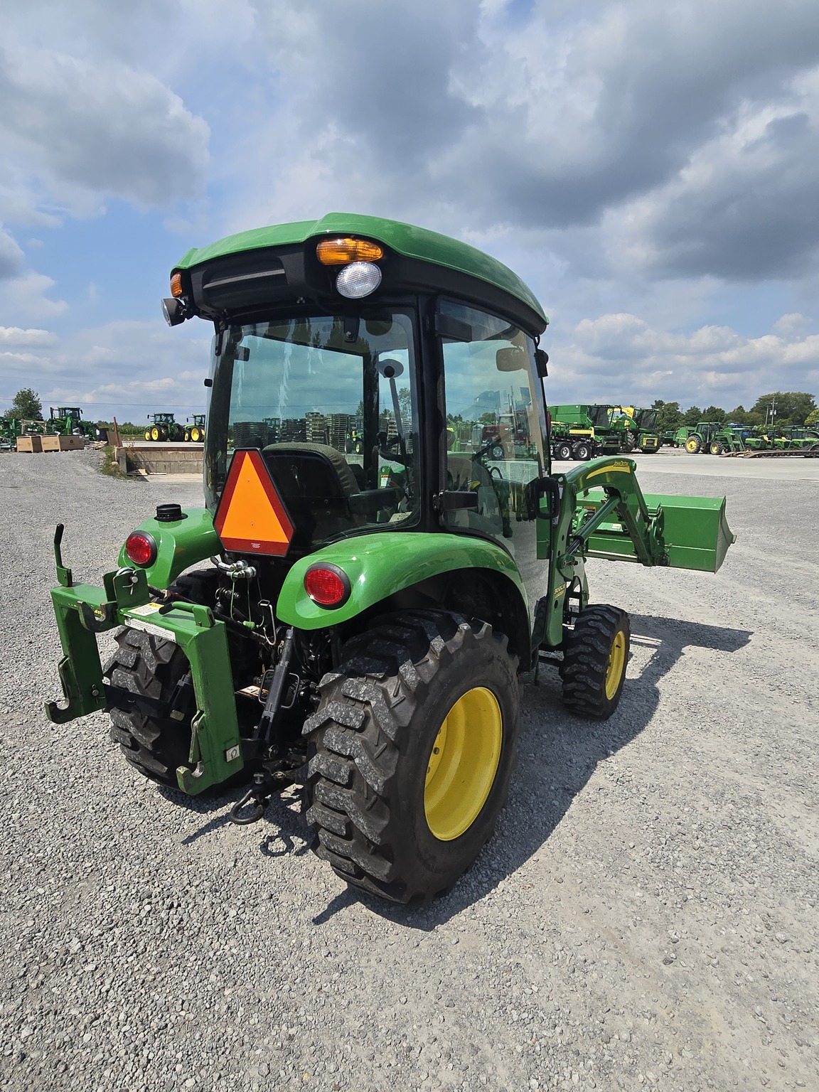 2007 John Deere 3720 Image 7
