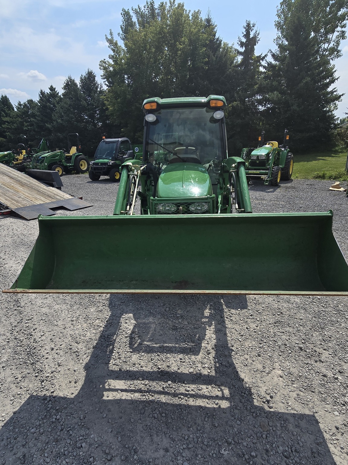 2007 John Deere 3720 Image 2
