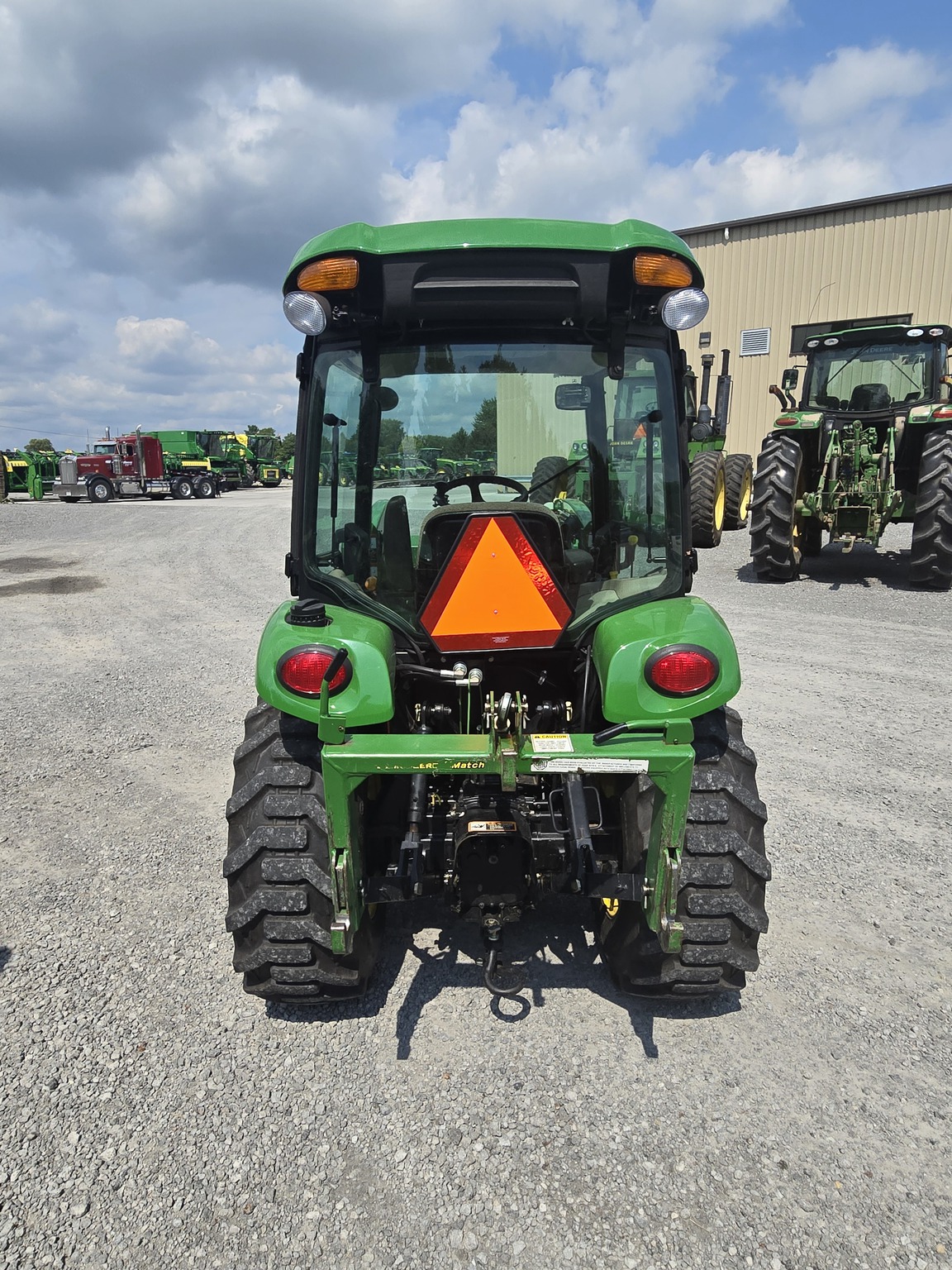 2007 John Deere 3720 Image 6