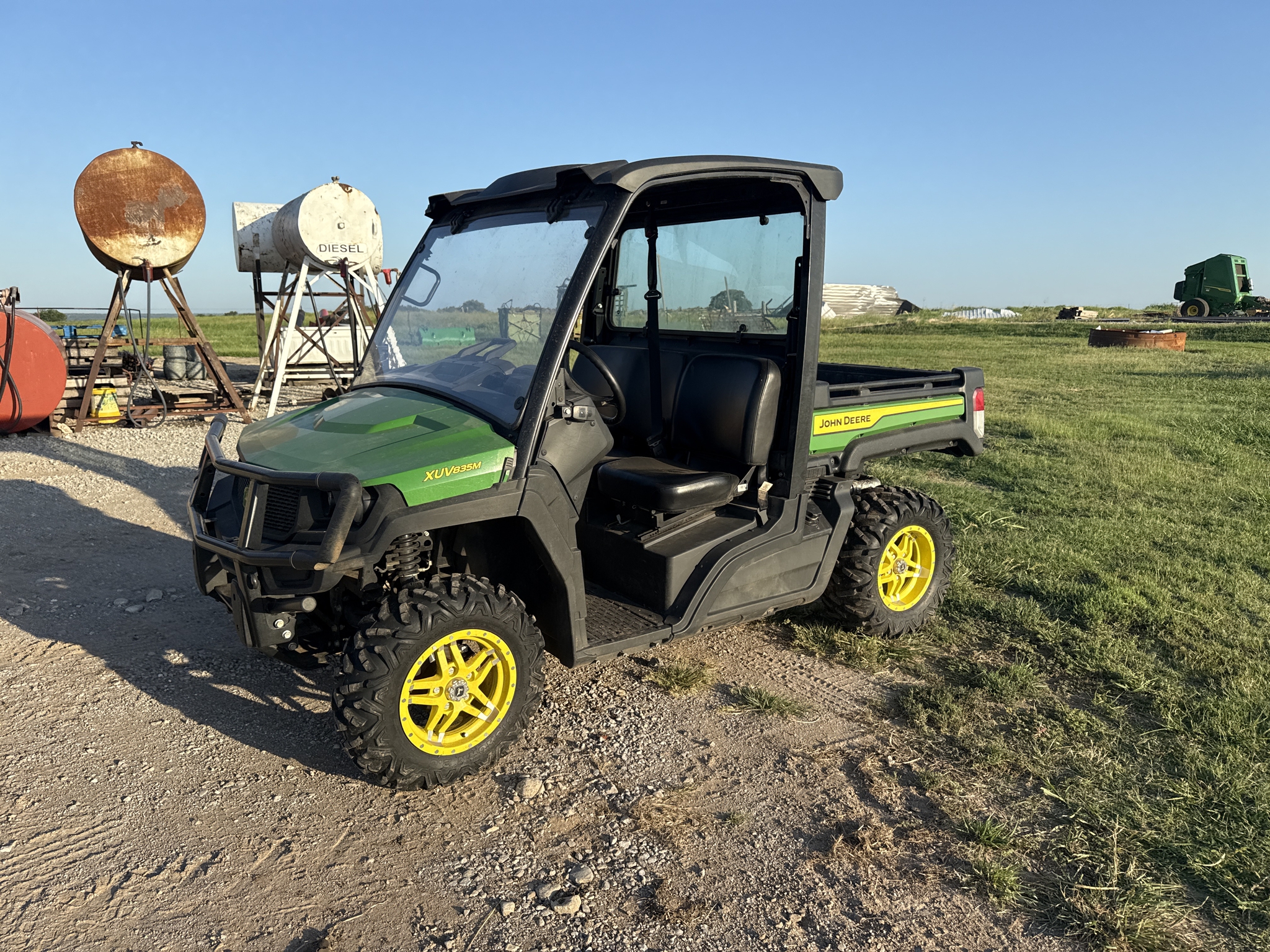 2024 John Deere XUV 835M Image 4