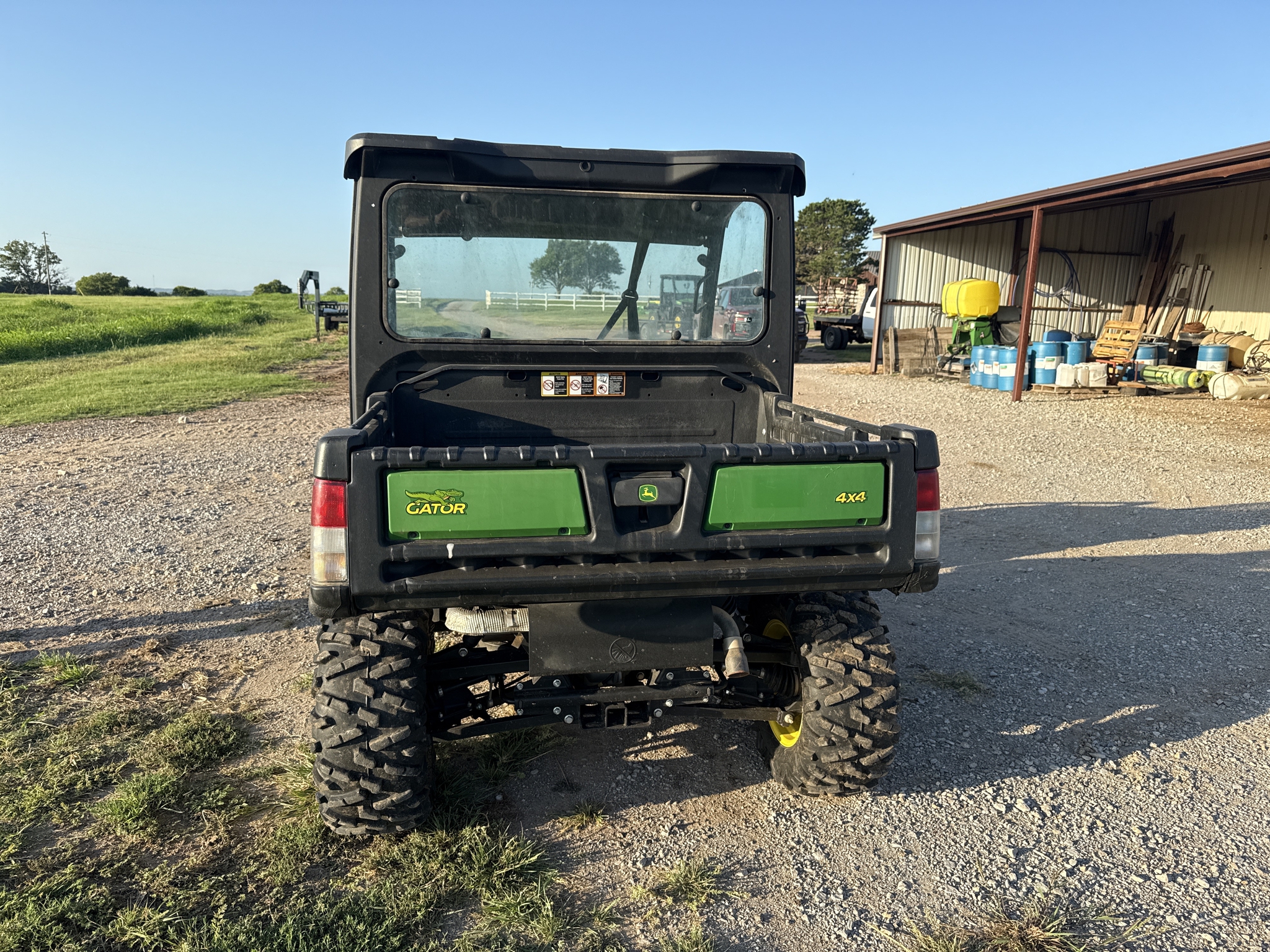 2024 John Deere XUV 835M Image 14