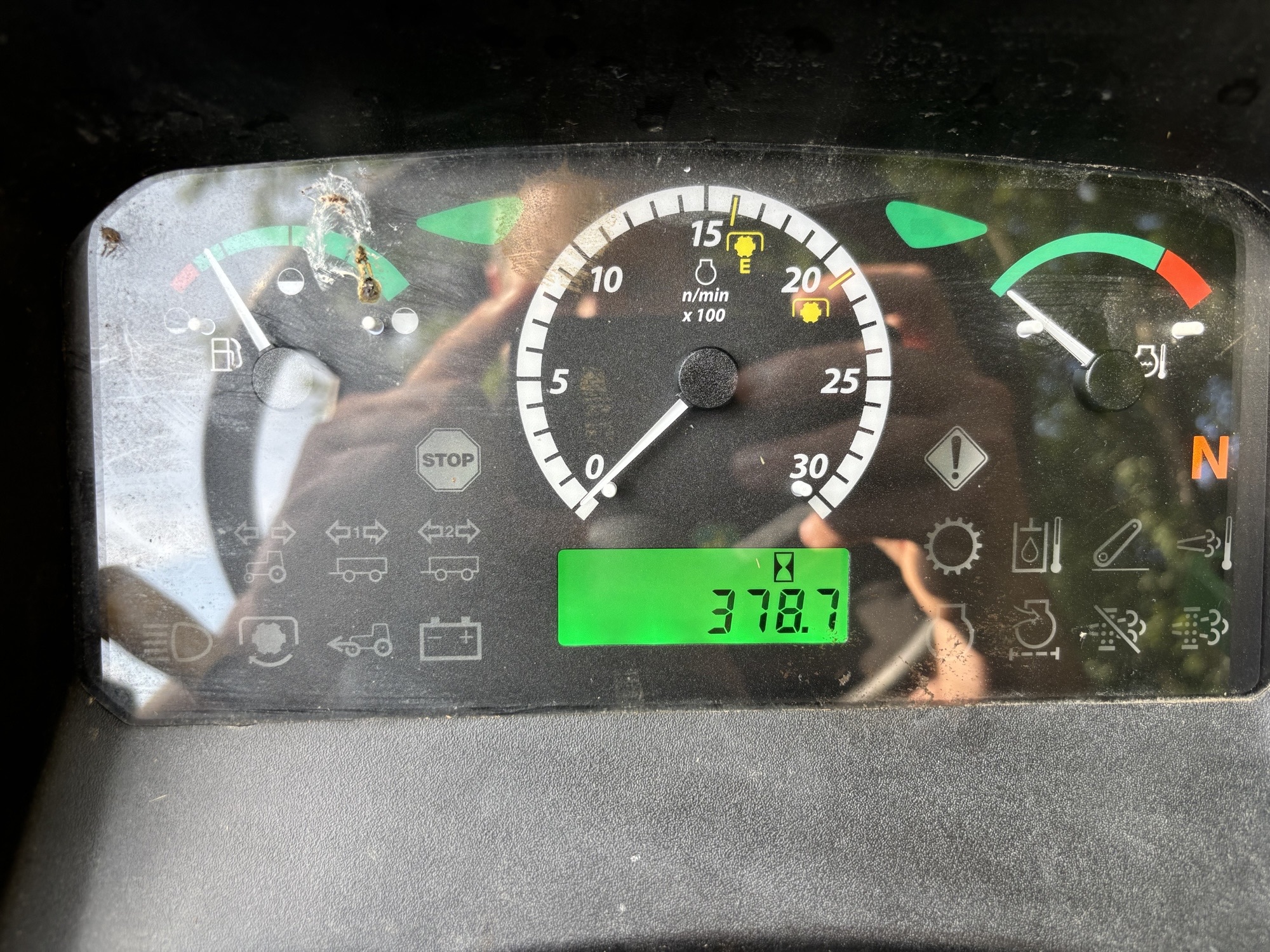 Used 2017 John Deere 5075E Utility Tractors at Koenig Equipment in Lebanon, OH - PhotoXL21