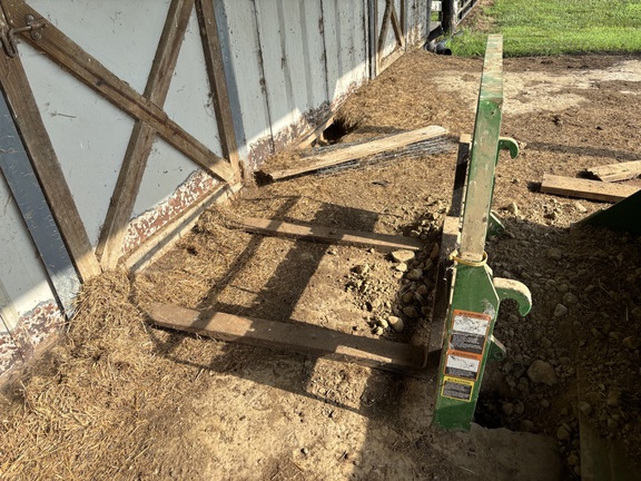 Used 2017 John Deere 5075E Utility Tractors at Koenig Equipment in Lebanon, OH - Photo19