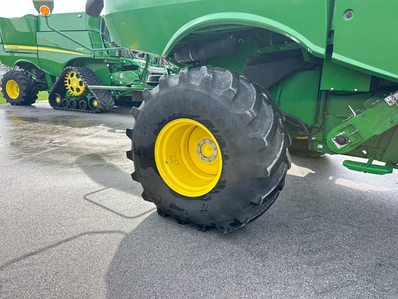 2024 John-Deere S770