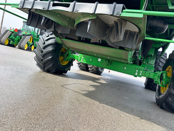 2024 John-Deere S770