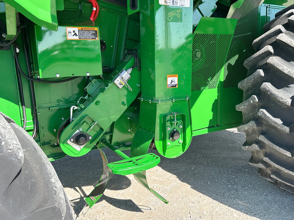2024 John-Deere S770