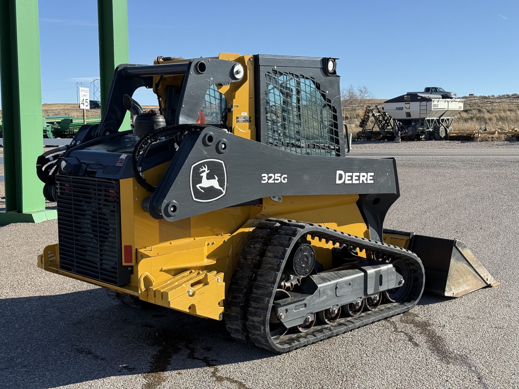 2024 John Deere 325G Image 5