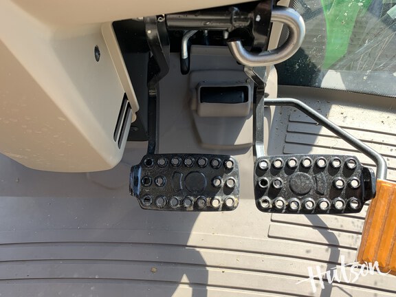 Photo of 2023 John Deere 6140M