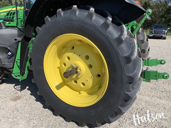 Photo of 2023 John Deere 6140M