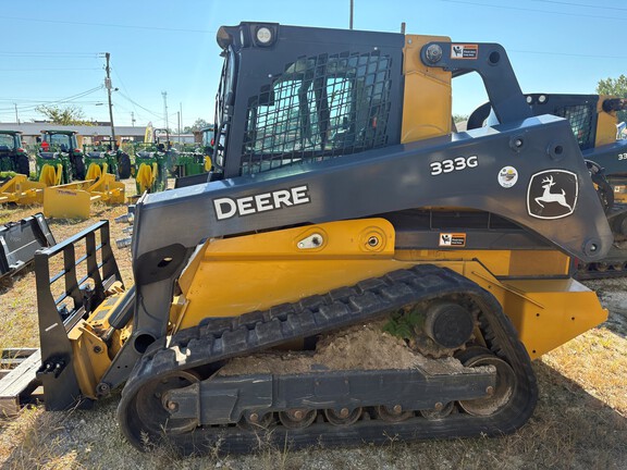 2023 John Deere 333G Photo 4