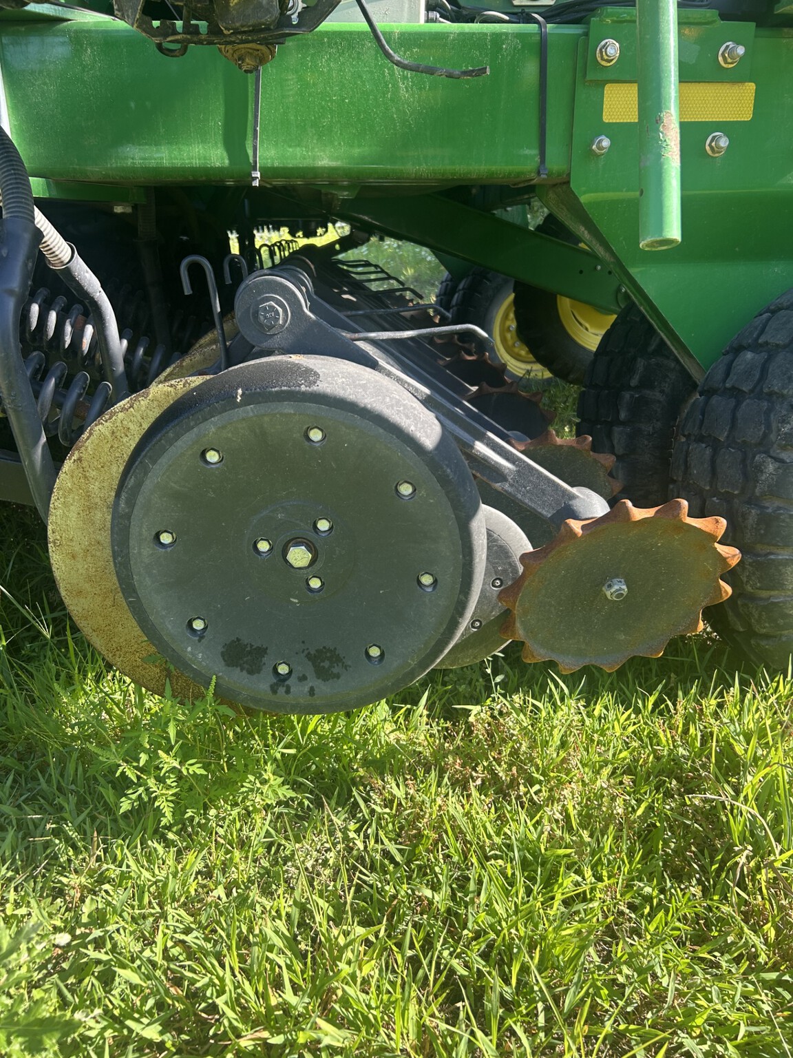 2014 John Deere 1990 Image 6