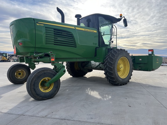 2019 John Deere W235 (3rd thumbnail)