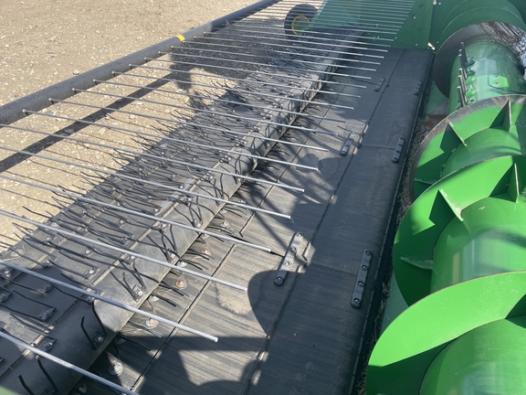 Used 2020 John Deere S790 Combines at Horizon Ag & Turf in Vermilion, AB - Photo17