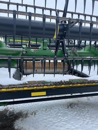 Used 2022 John Deere 730D Combine Platforms at Horizon Ag & Turf in Mayerthorpe, AB - Photo12