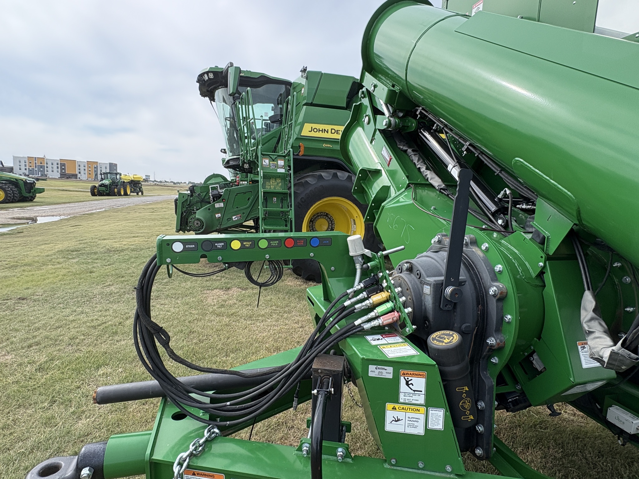 2023 Brandt 1350XT, RH Image 6