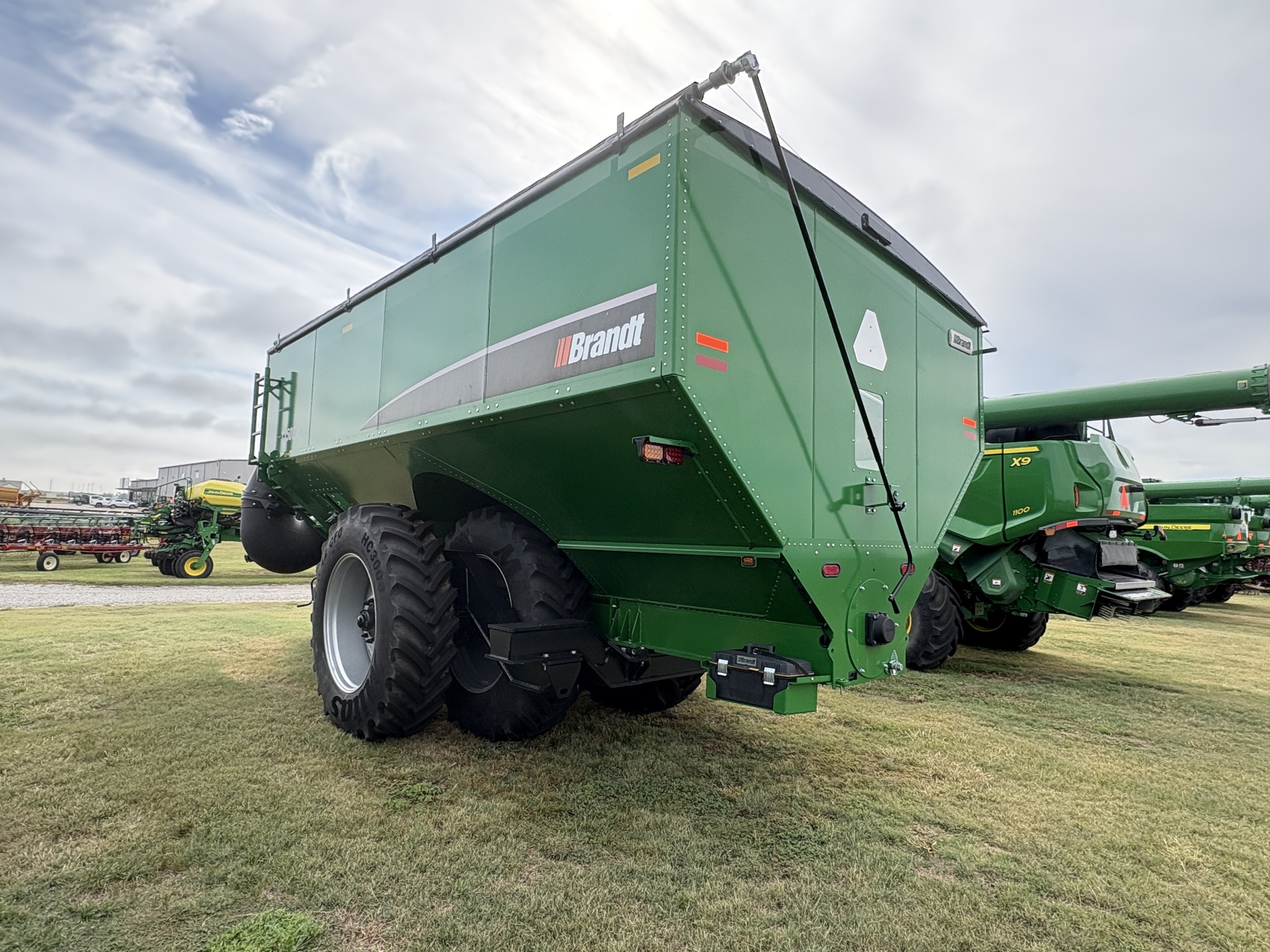 2023 Brandt 1350XT, RH Image 4