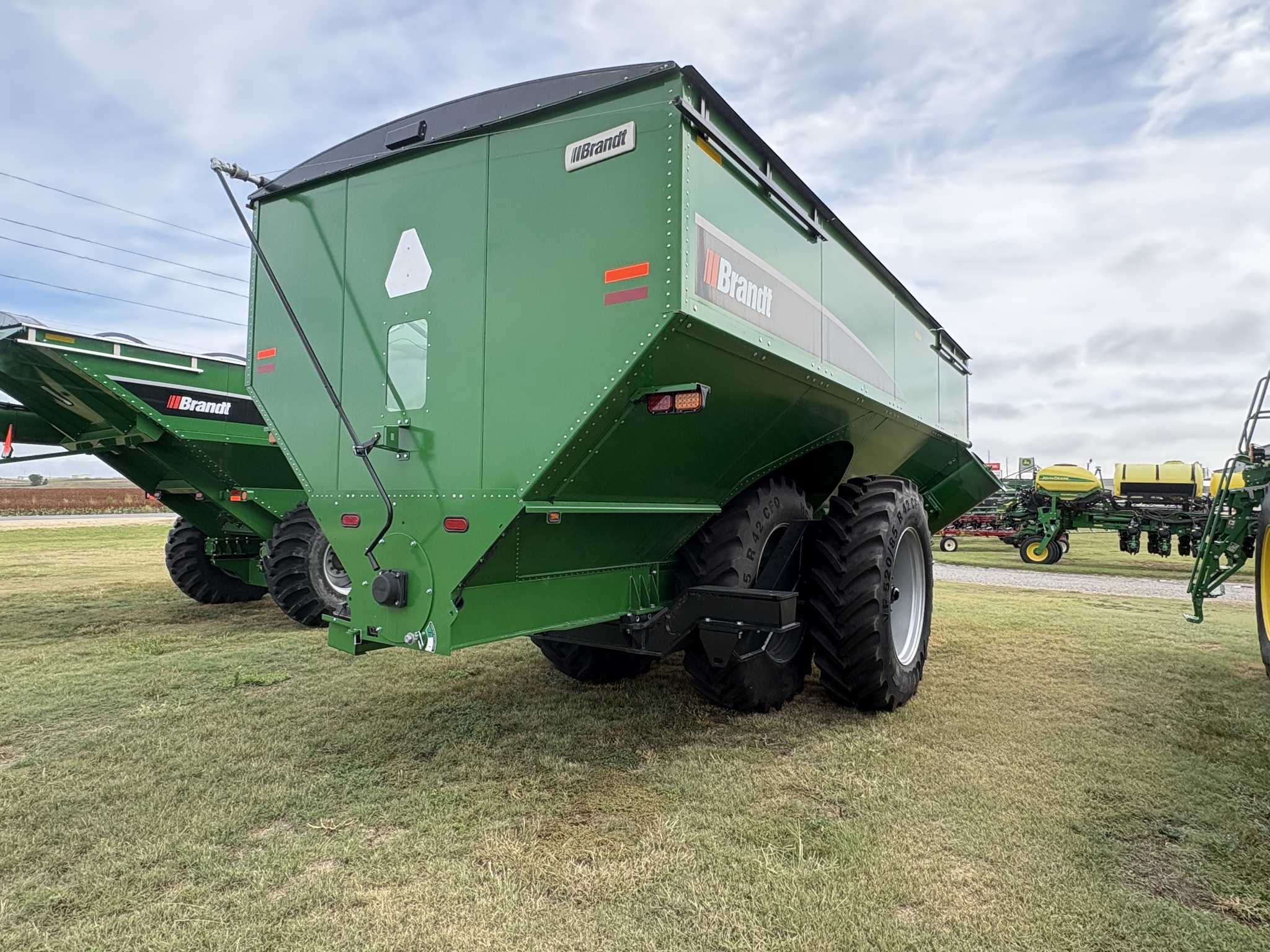 2023 Brandt 1350XT, RH Image 5